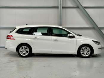 Used Peugeot 308 2017 for sale - 74997435: Photo
