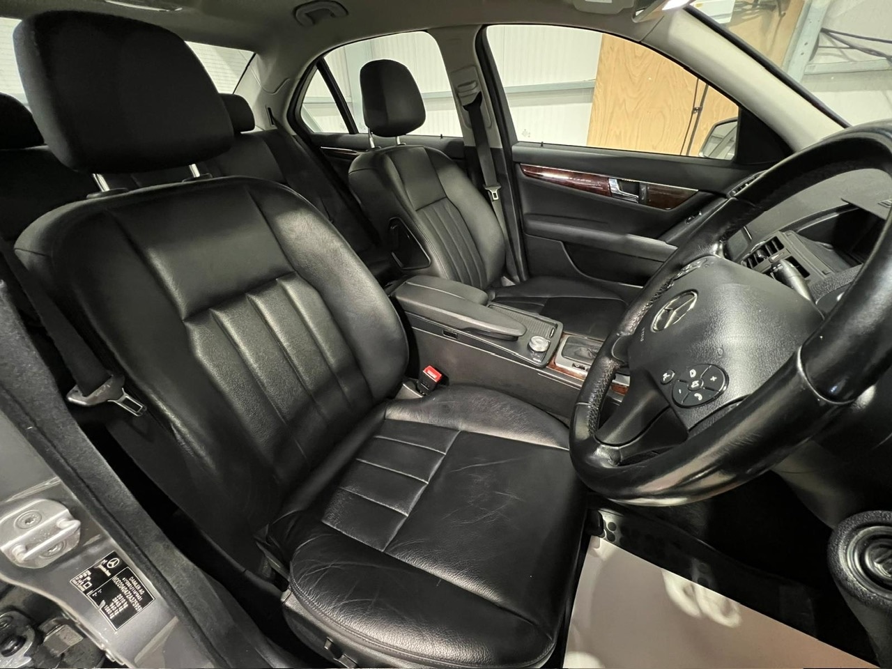 Used Mercedes-Benz C Class 2010 for sale - 76682412: Photo 17