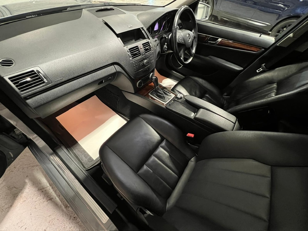 Used Mercedes-Benz C Class 2010 for sale - 76682412: Photo 21