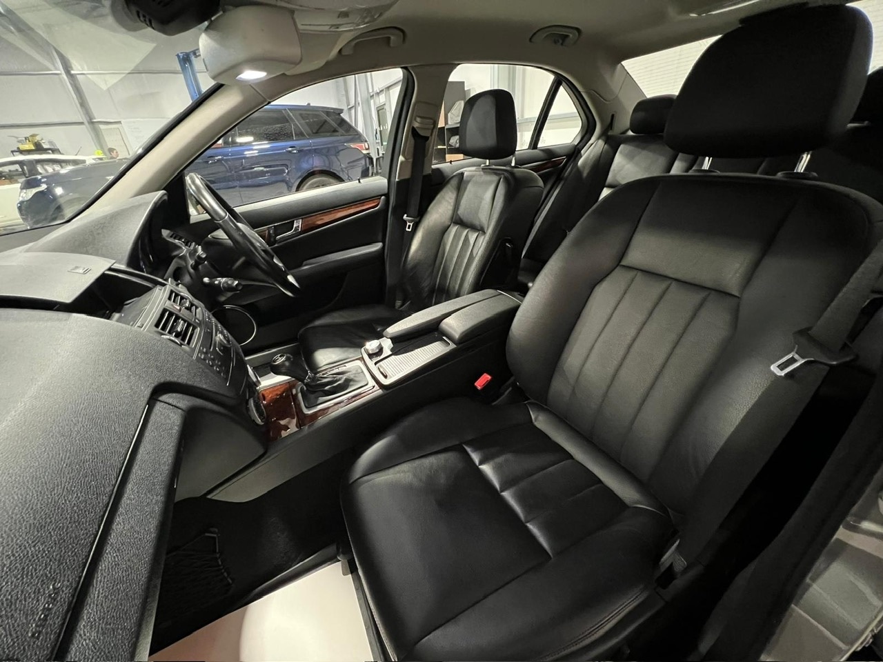 Used Mercedes-Benz C Class 2010 for sale - 76682412: Photo 22