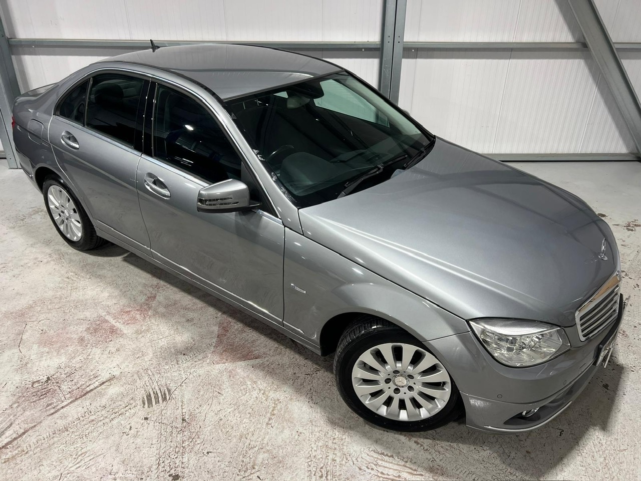 Used Mercedes-Benz C Class 2010 for sale - 76682412: Photo 34
