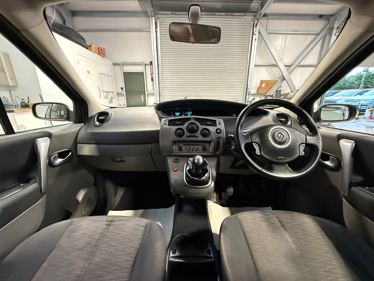 Used Renault Scenic 2007 for sale - 76910819: Photo 19