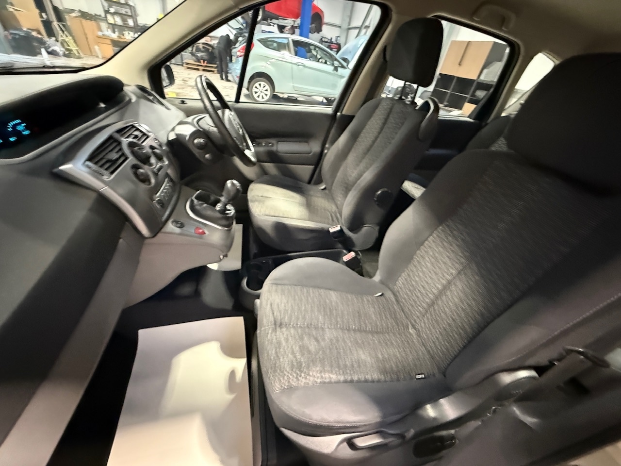 Used Renault Scenic 2007 for sale - 76910819: Photo 23