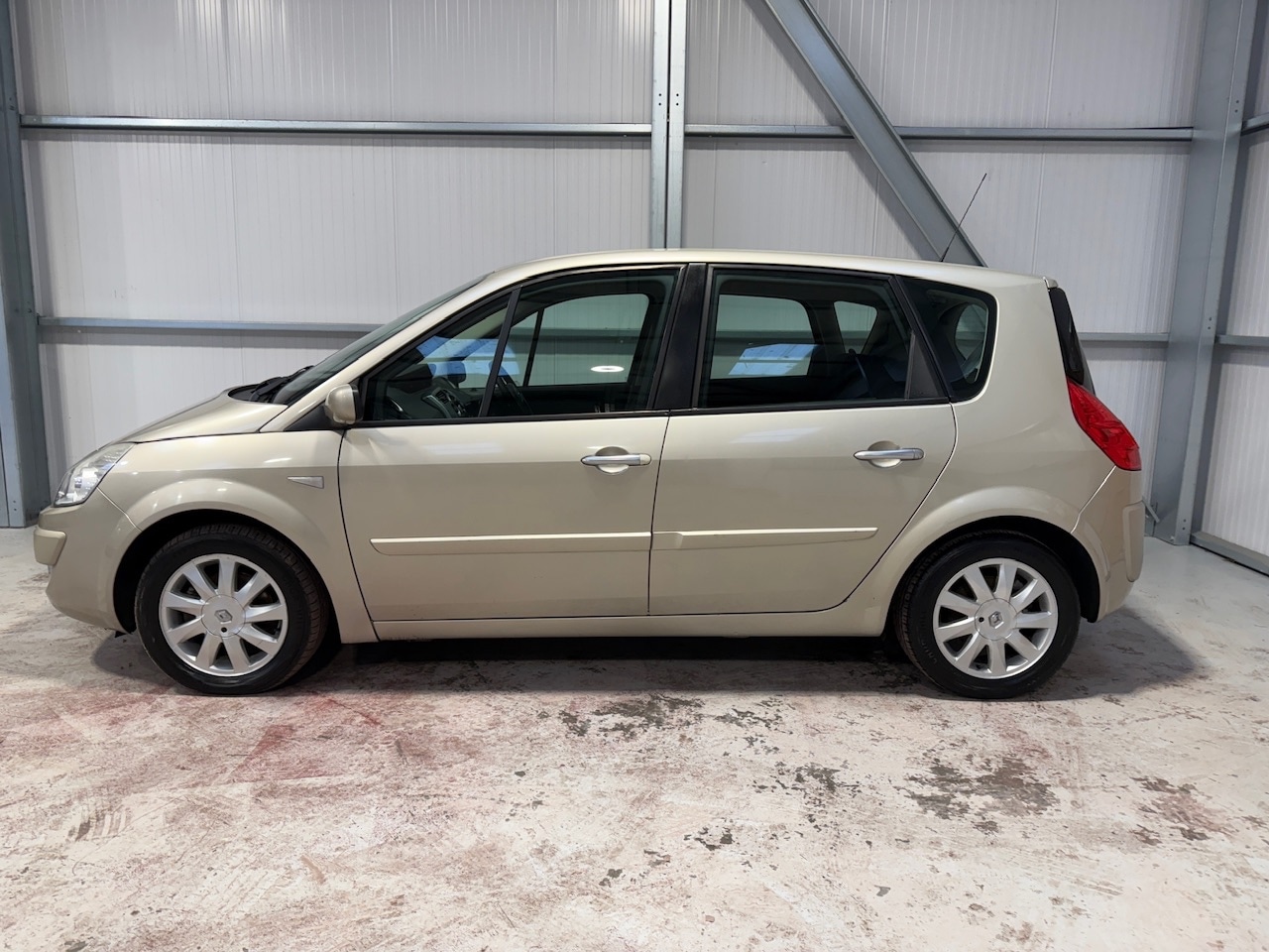 Used Renault Scenic 2007 for sale - 76910819: Photo 51
