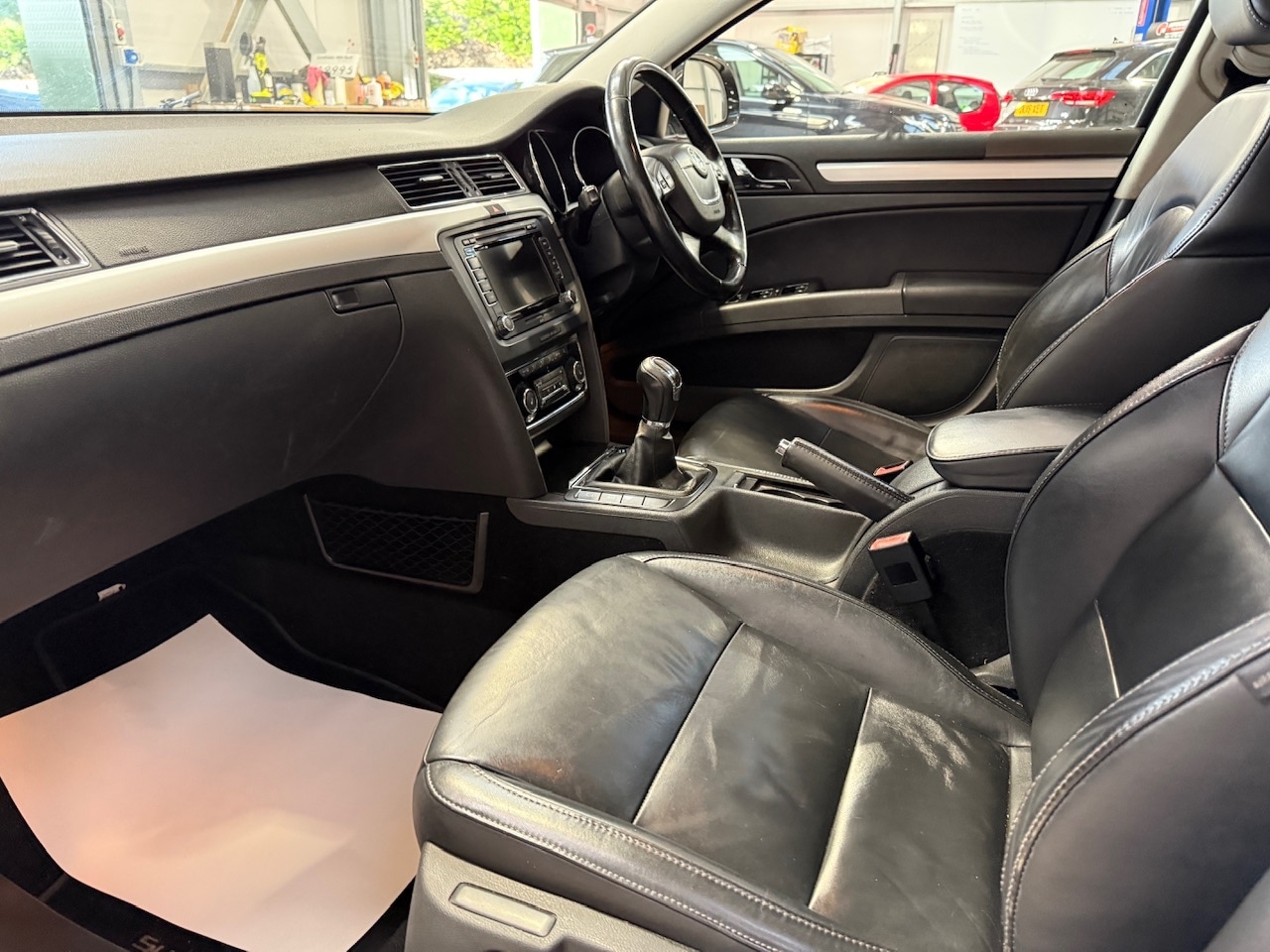 Used Skoda Superb 2011 for sale - 77918053: Photo 24