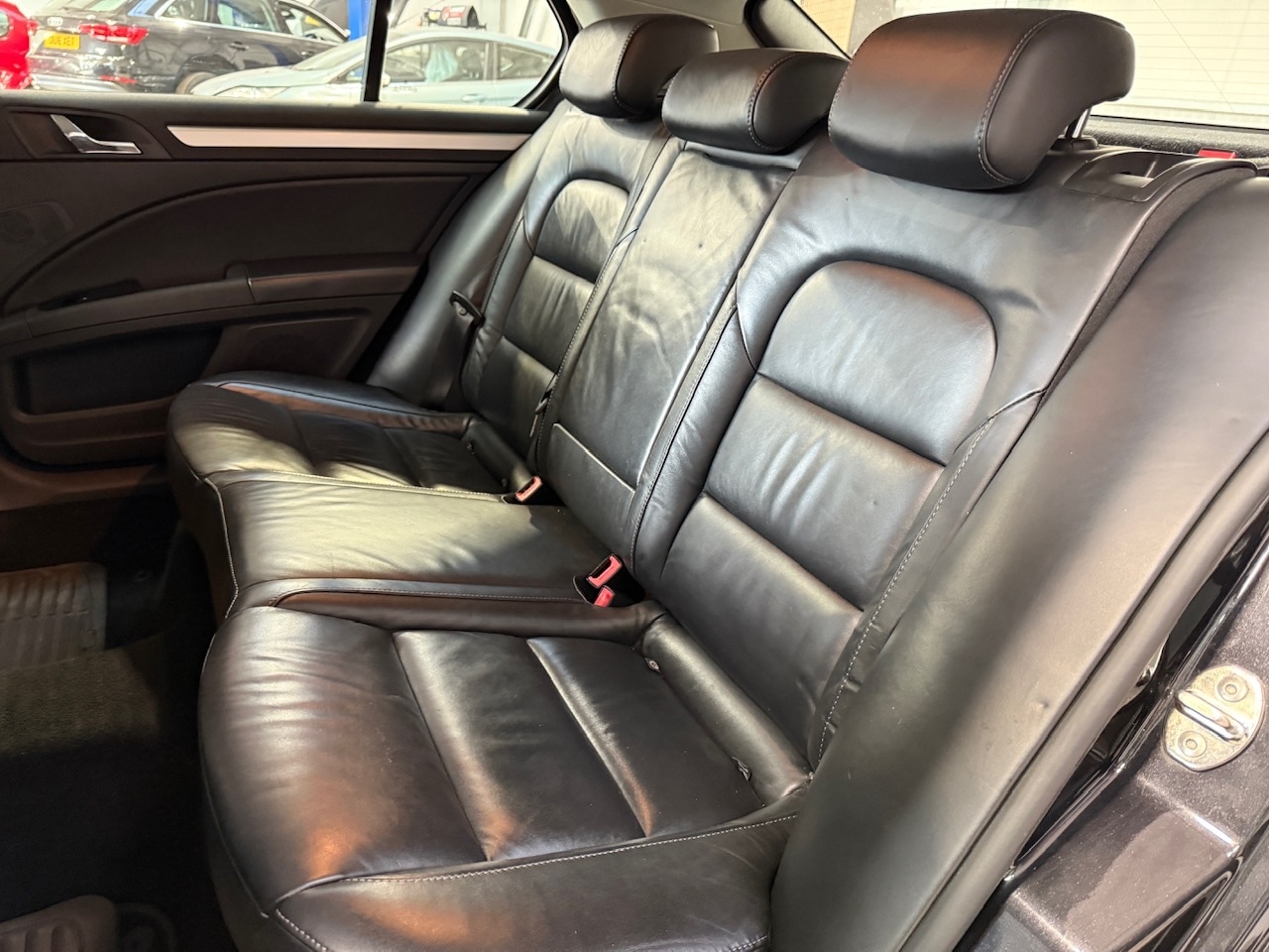 Used Skoda Superb 2011 for sale - 77918053: Photo 33