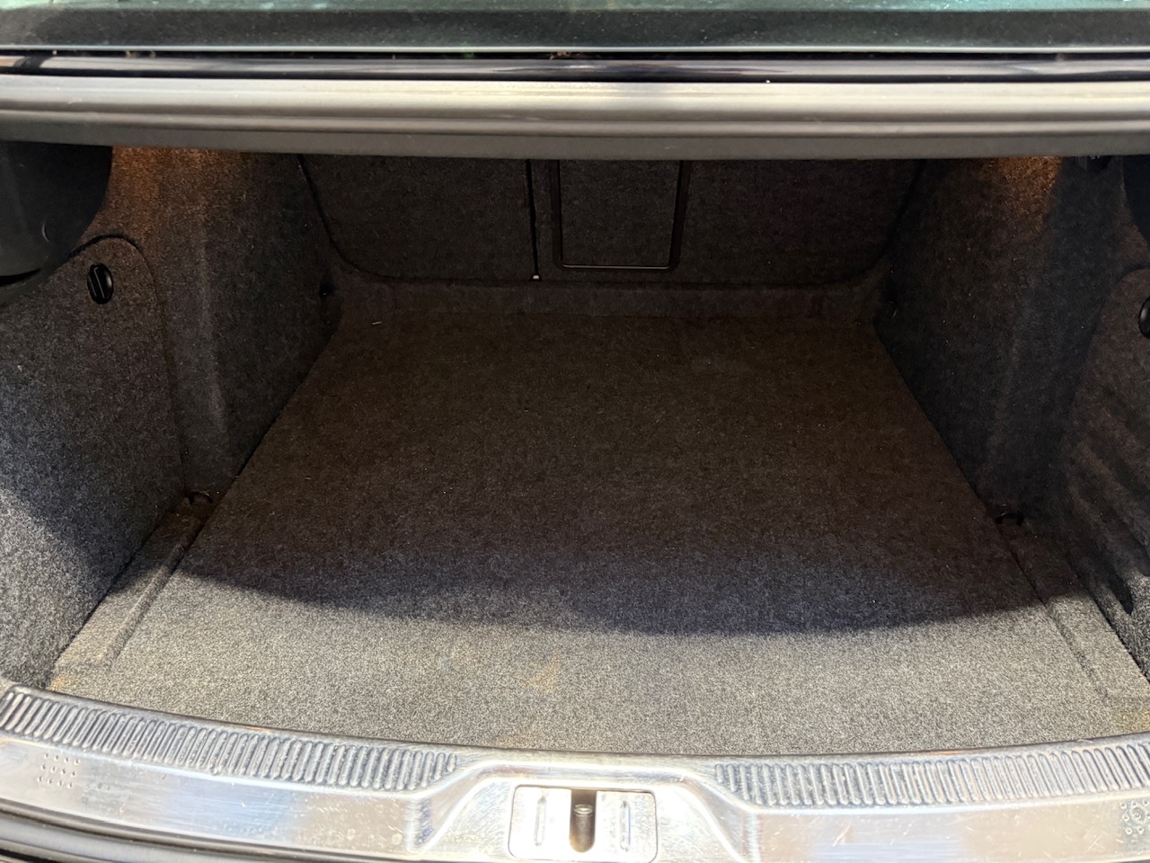 Used Skoda Superb 2011 for sale - 77918053: Photo 37