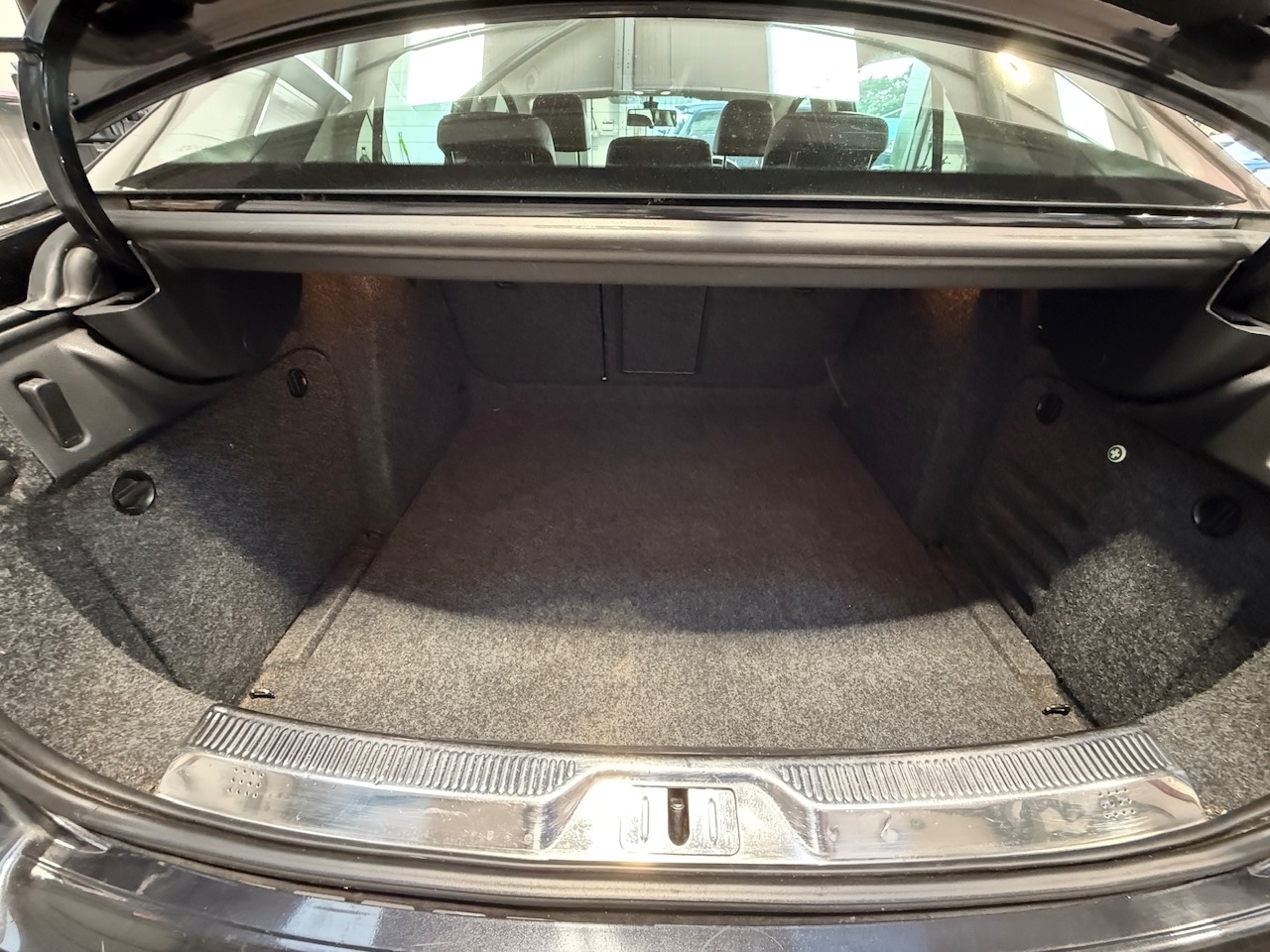 Used Skoda Superb 2011 for sale - 77918053: Photo 38