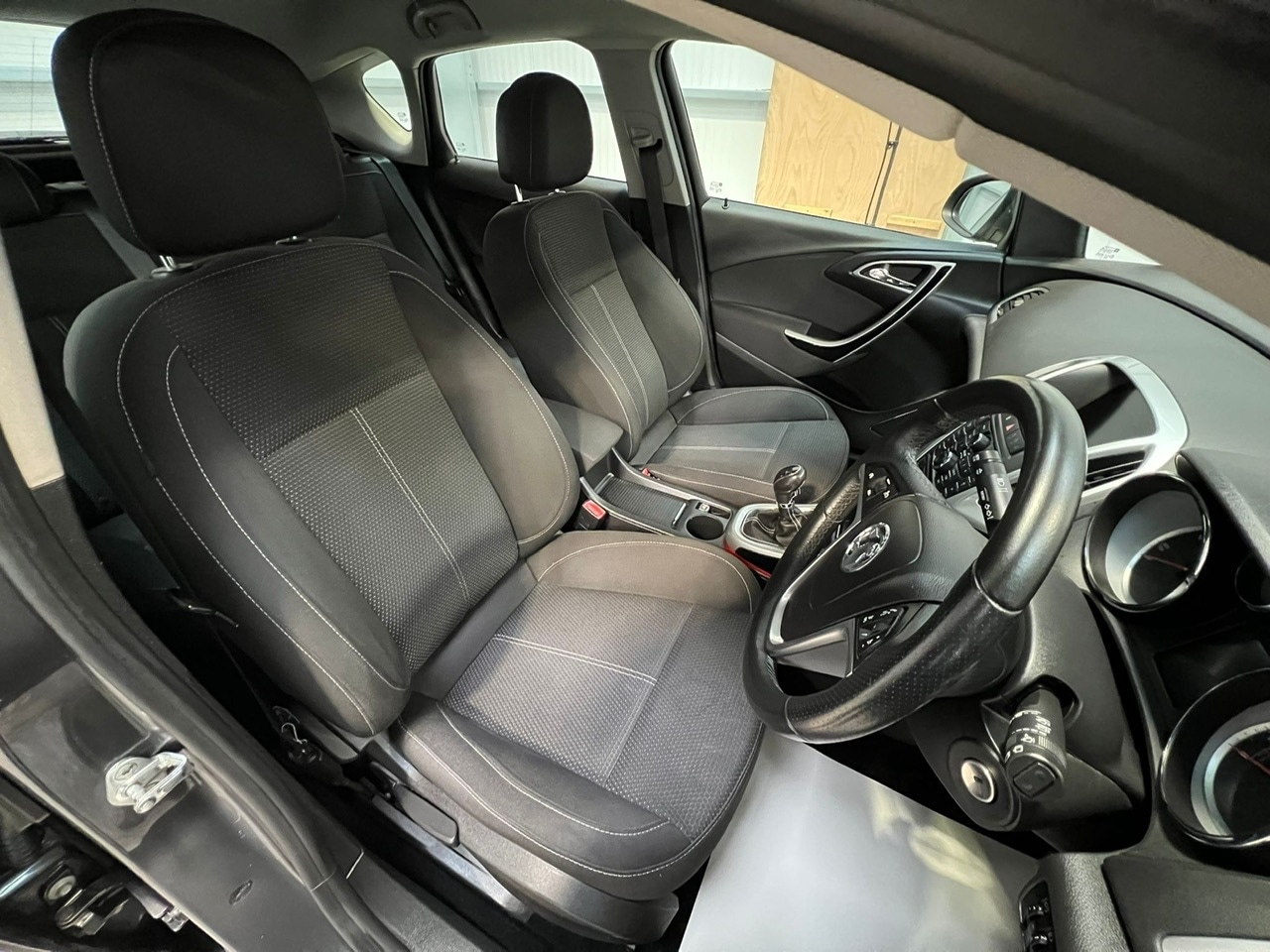 Used Vauxhall Astra 2011 for sale - 76694387: Photo 16