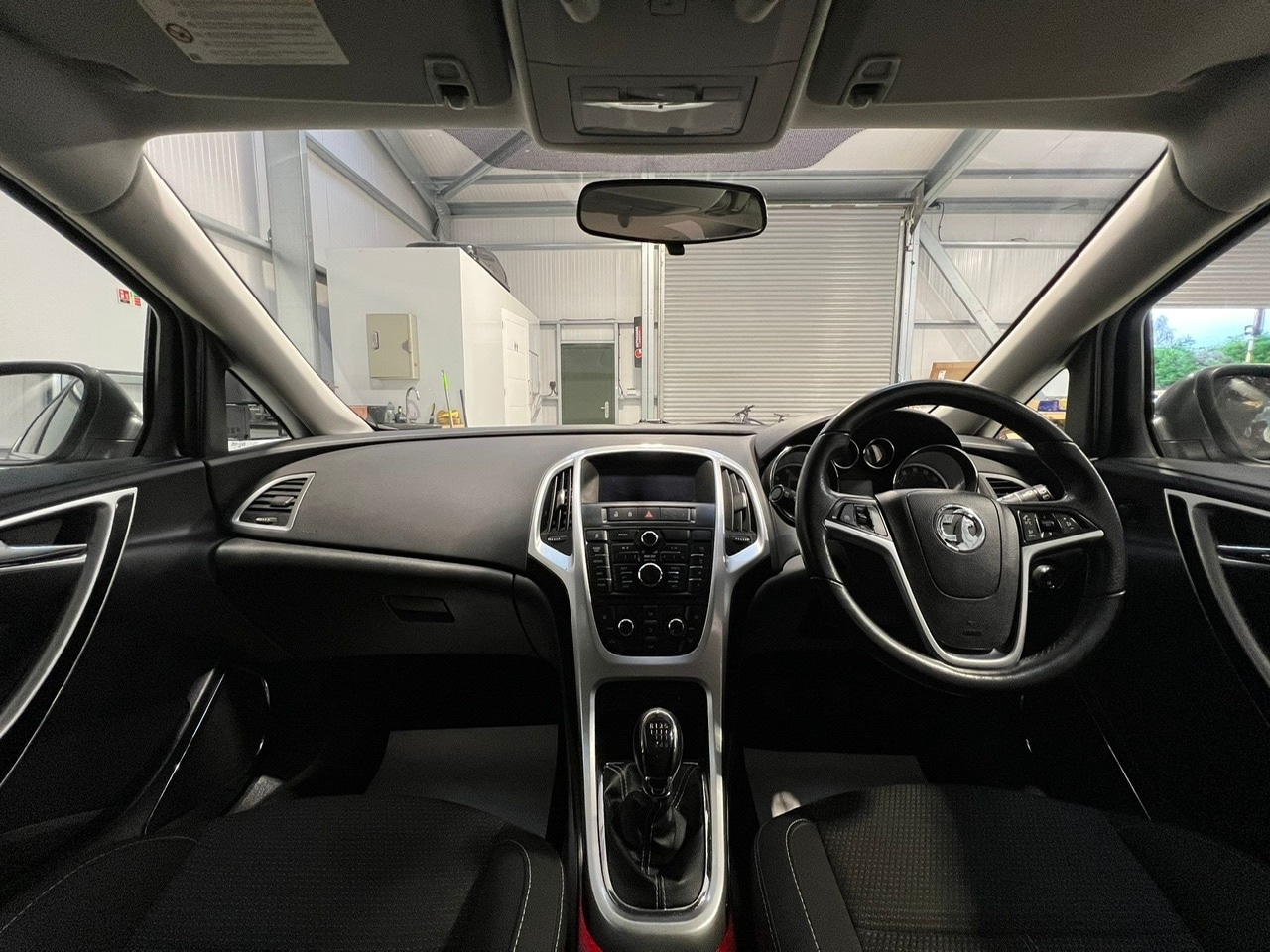 Used Vauxhall Astra 2011 for sale - 76694387: Photo 19