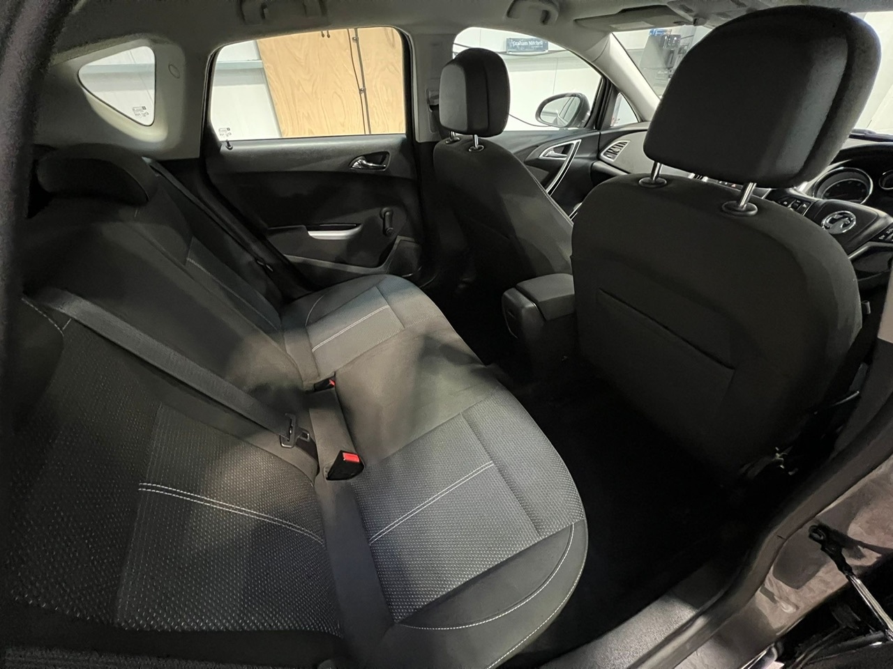 Used Vauxhall Astra 2011 for sale - 76694387: Photo 24