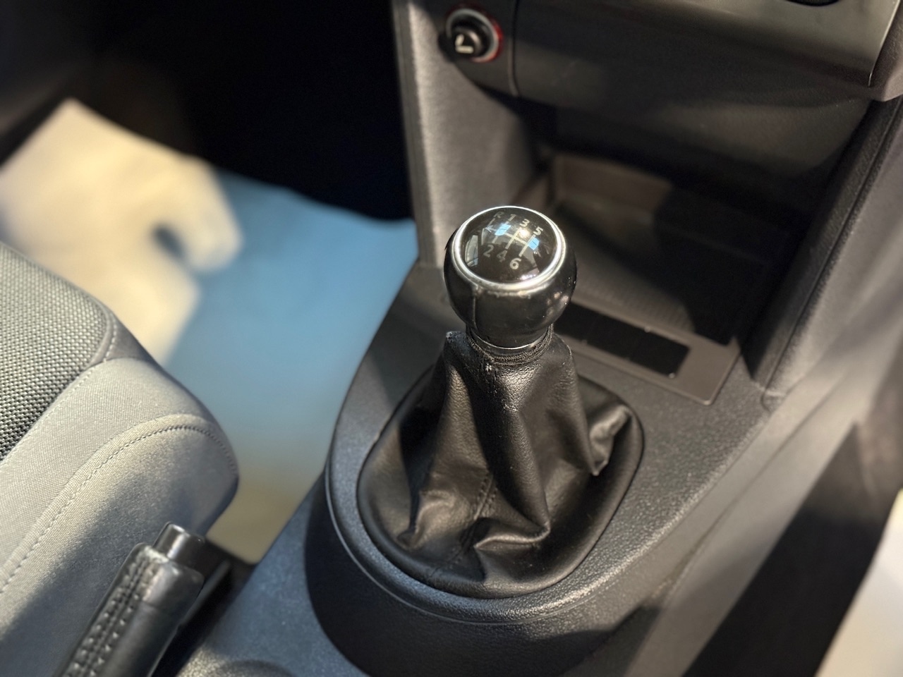 Used Volkswagen Touran 2009 for sale - 76906144: Photo 12