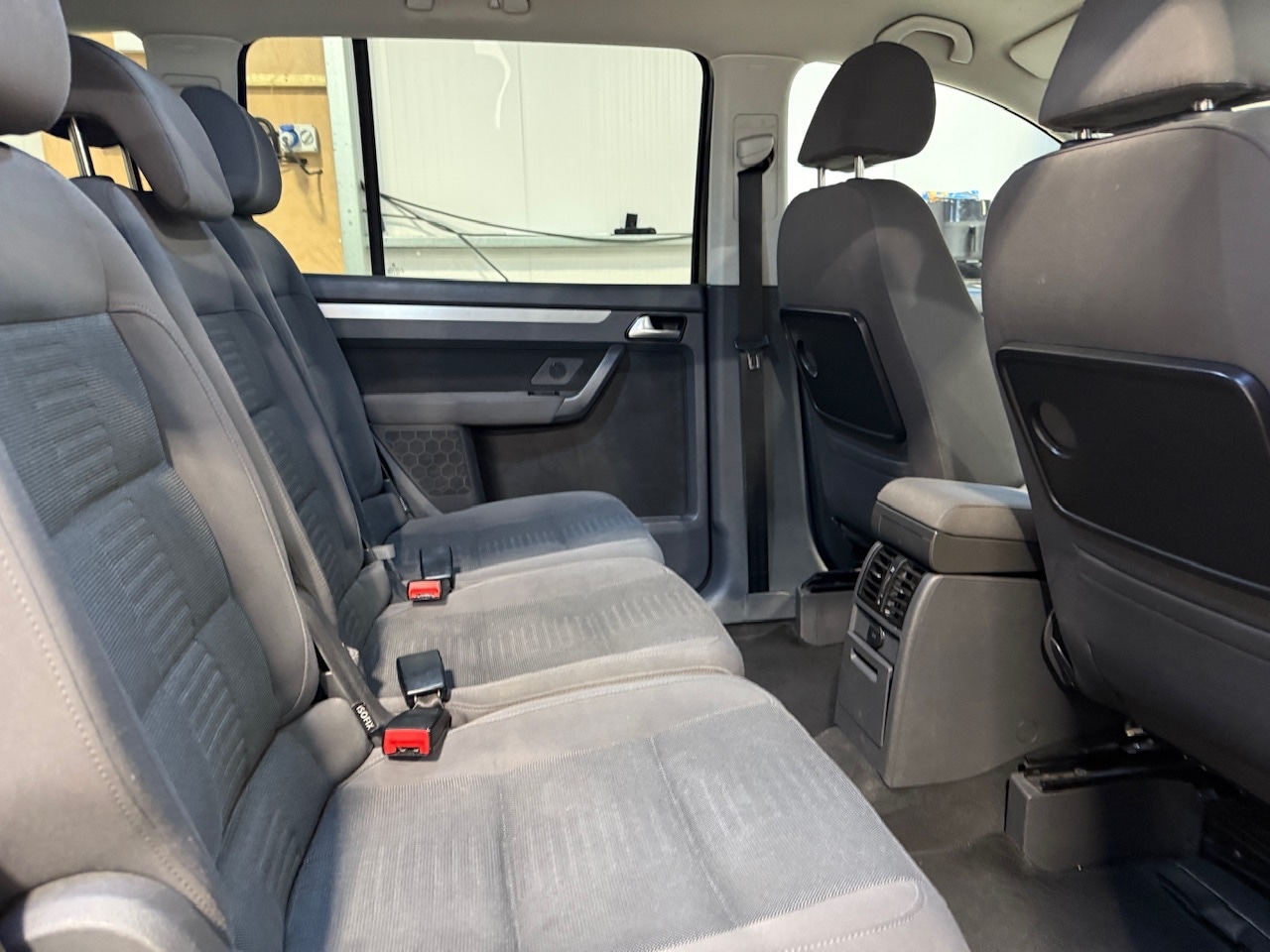 Used Volkswagen Touran 2009 for sale - 76906144: Photo 25