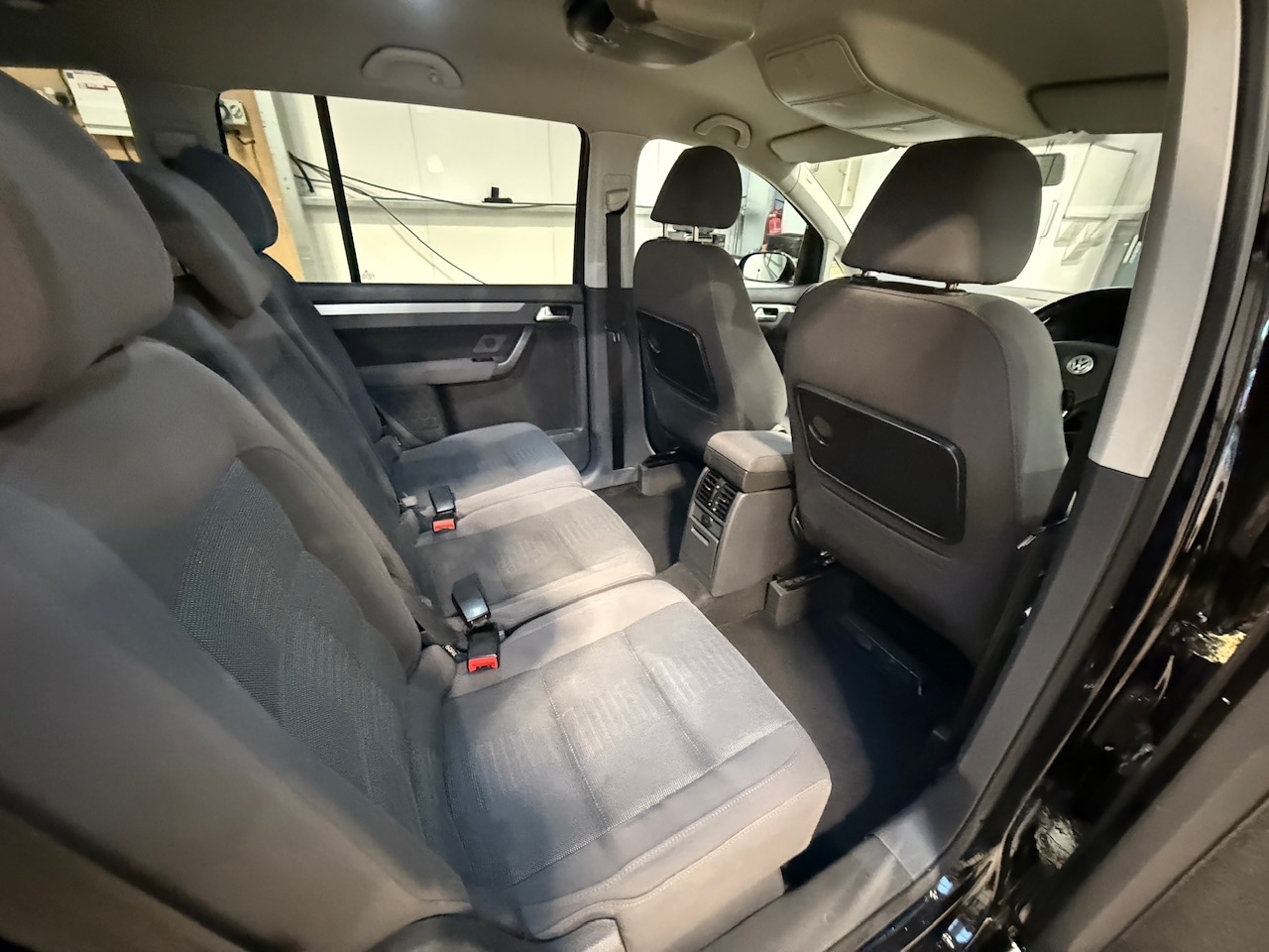 Used Volkswagen Touran 2009 for sale - 76906144: Photo 26