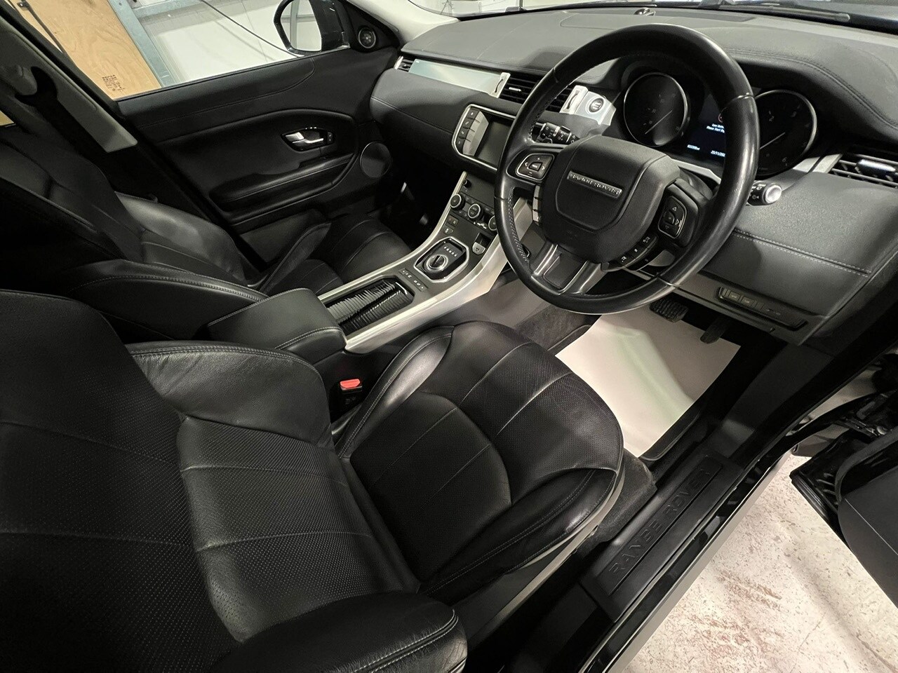 Used Land Rover Range Rover Evoque 2017 for sale - 76762484: Photo 16