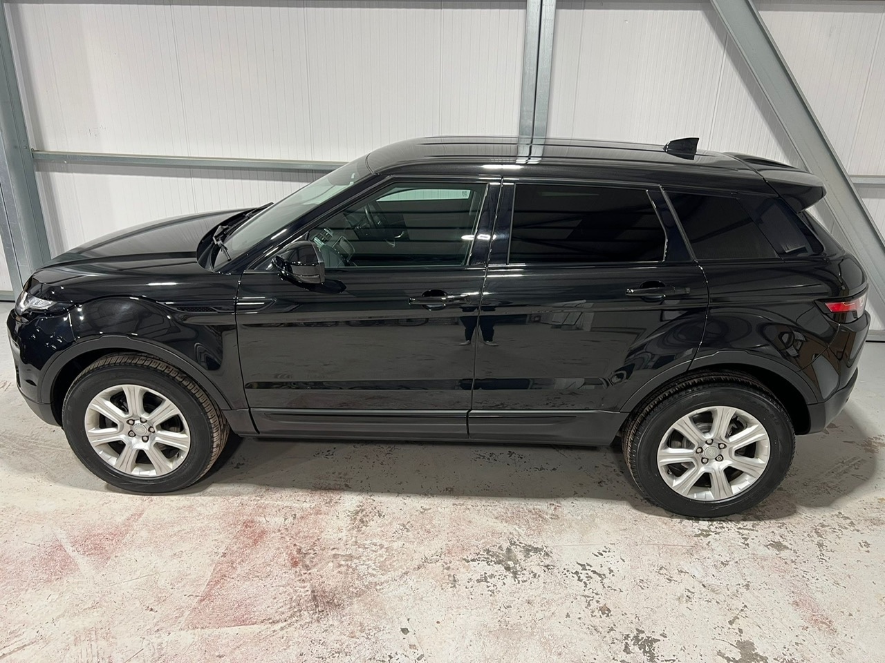 Used Land Rover Range Rover Evoque 2017 for sale - 76762484: Photo 36