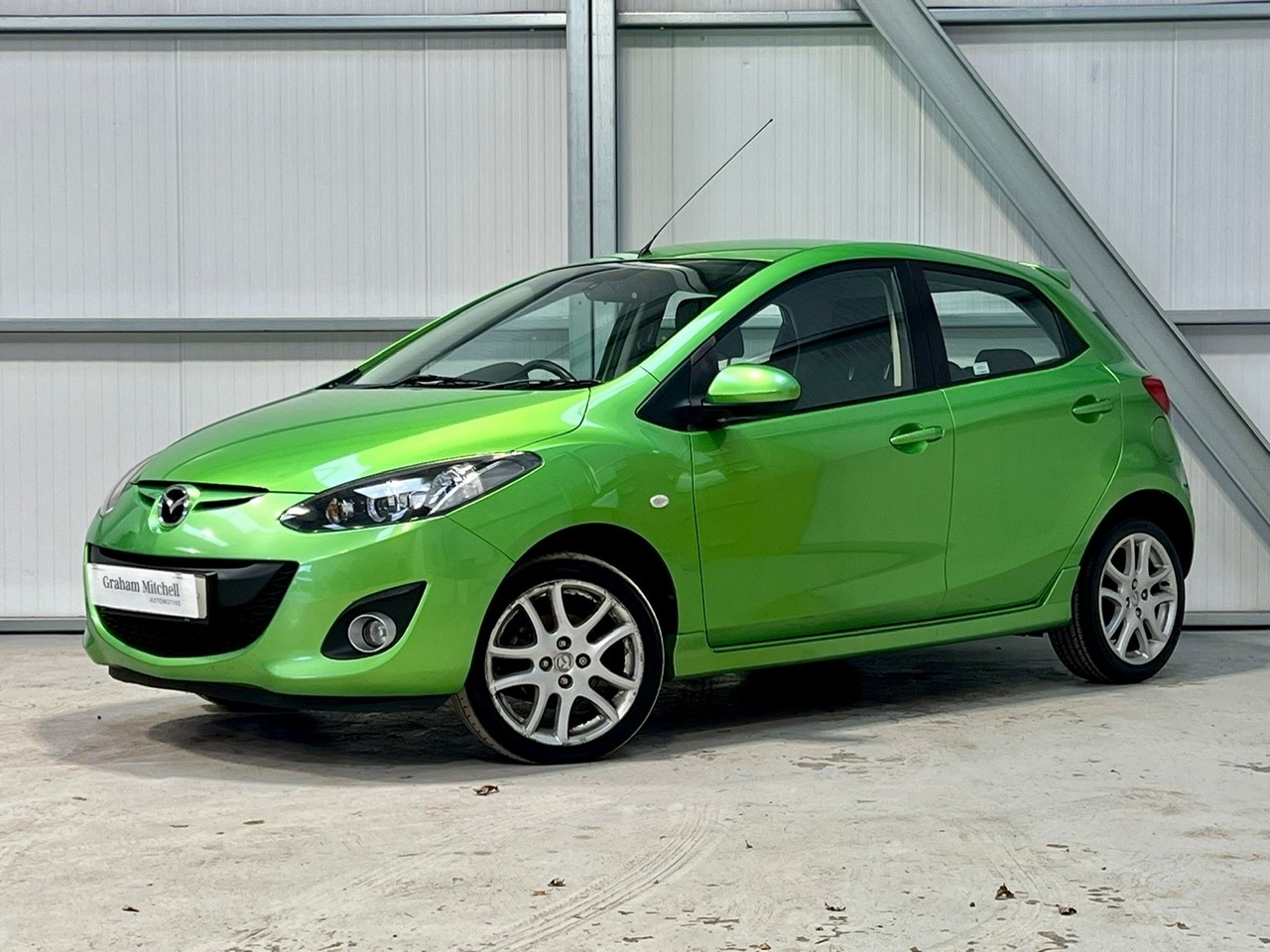 Used Mazda Mazda2 2011 for sale - 76696733: Photo 8