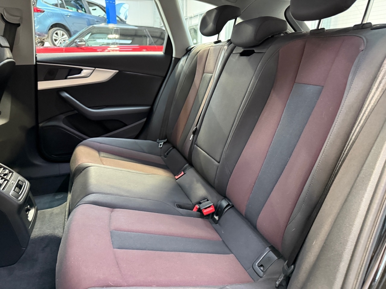 Used Audi A4 2016 for sale - 76319383: Photo 32