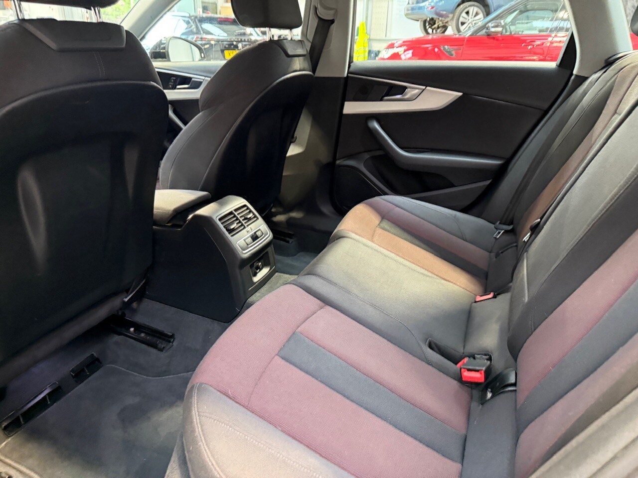 Used Audi A4 2016 for sale - 76319383: Photo 33