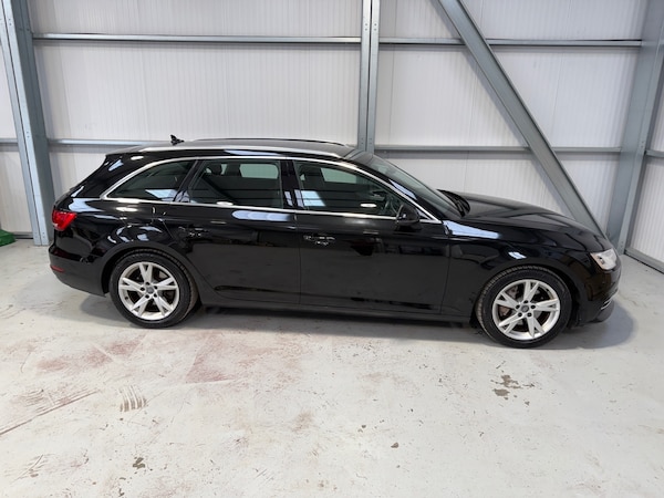 Used Audi A4 2016 for sale - 76319383: Photo 43