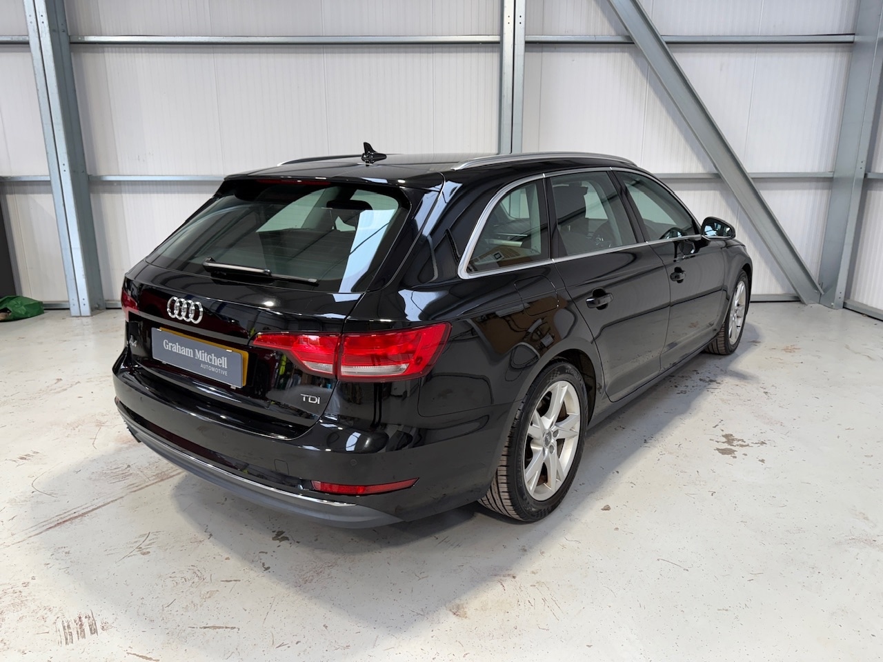 Used Audi A4 2016 for sale - 76319383: Photo 48