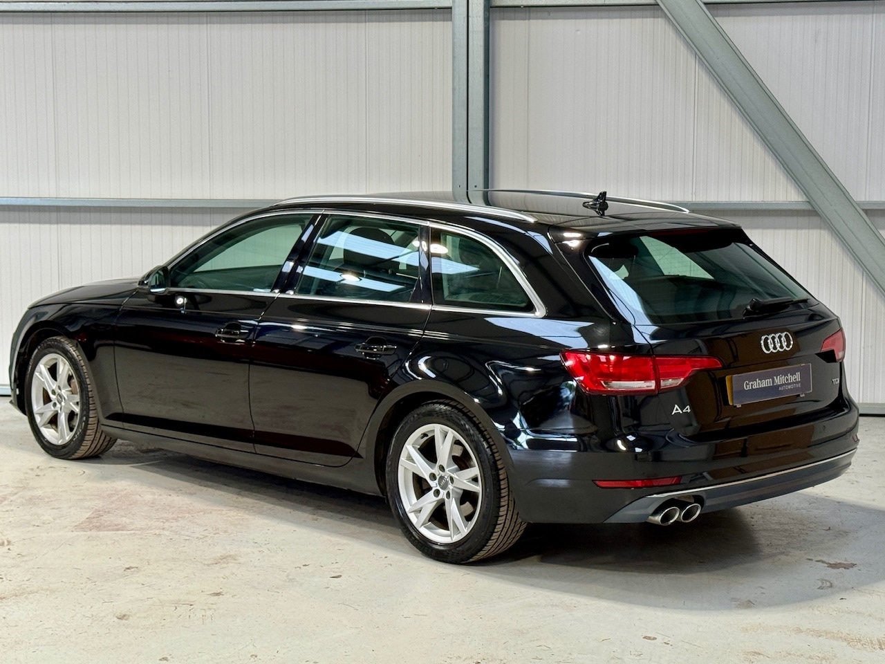 Used Audi A4 2016 for sale - 76319383: Photo 7