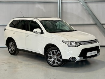 Used Mitsubishi Outlander 2015 for sale - 75229059: Photo
