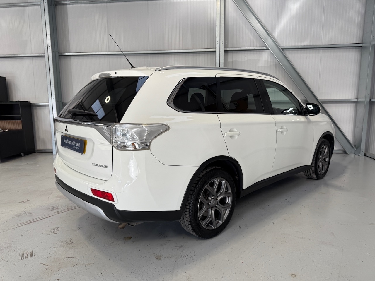 Vehicle 44