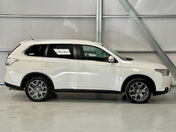 Used Mitsubishi Outlander 2015 for sale - 75229059: Photo