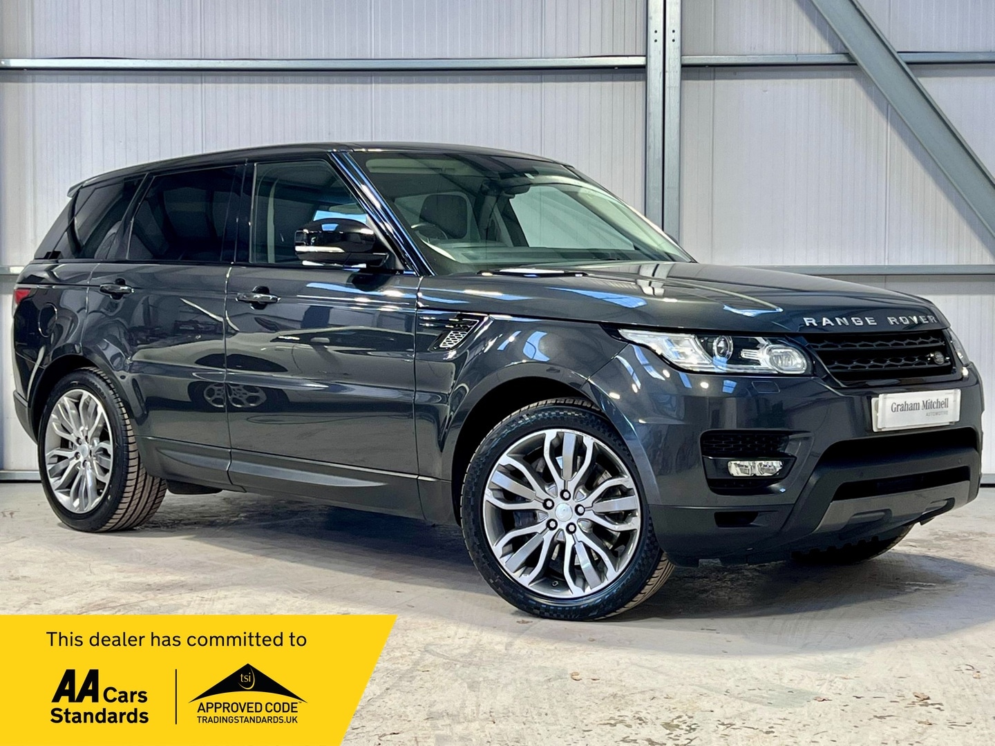Used Land Rover Range Rover Sport 2016 for sale - 76684469: Photo 1