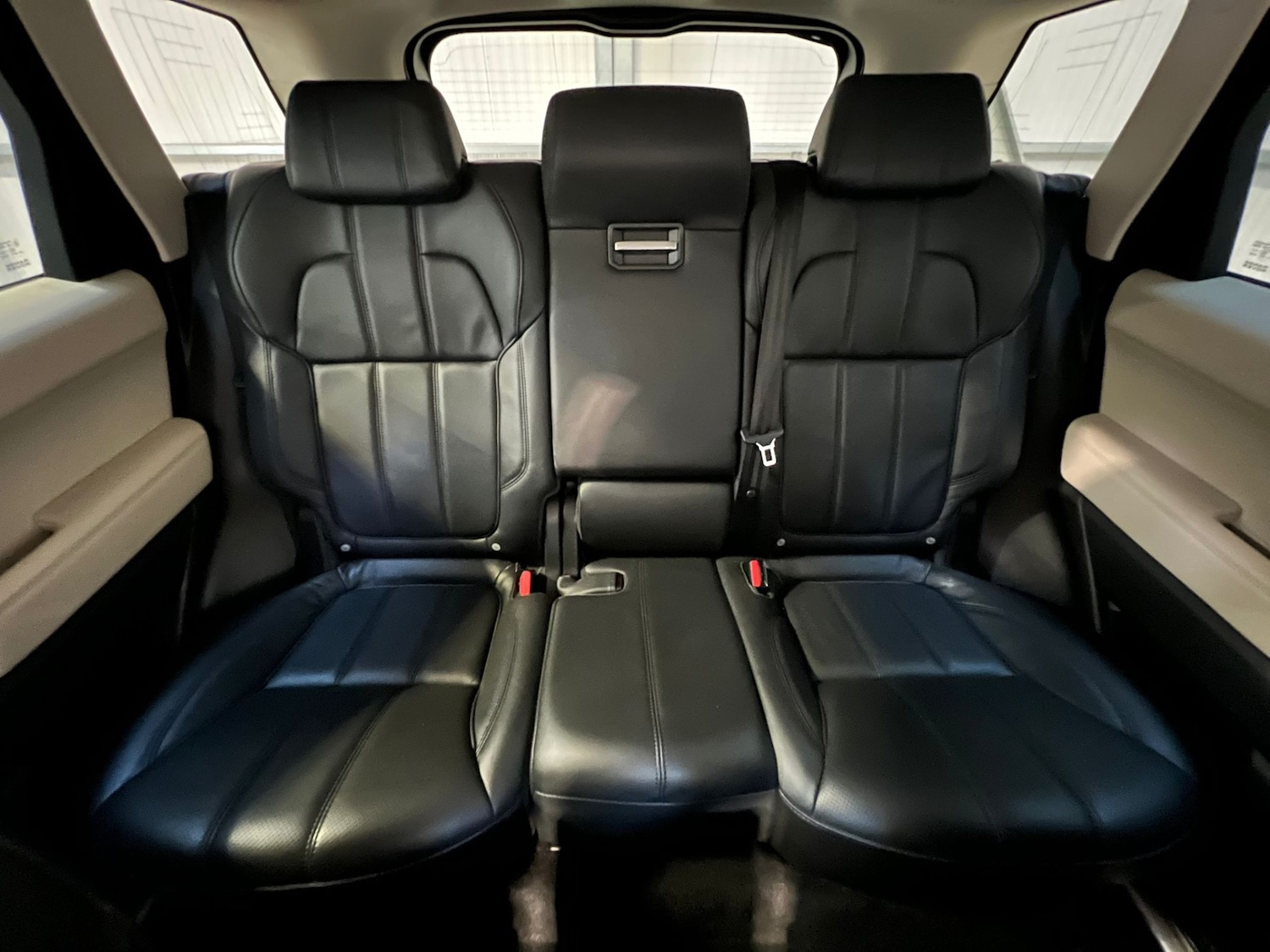 Used Land Rover Range Rover Sport 2016 for sale - 76684469: Photo 24