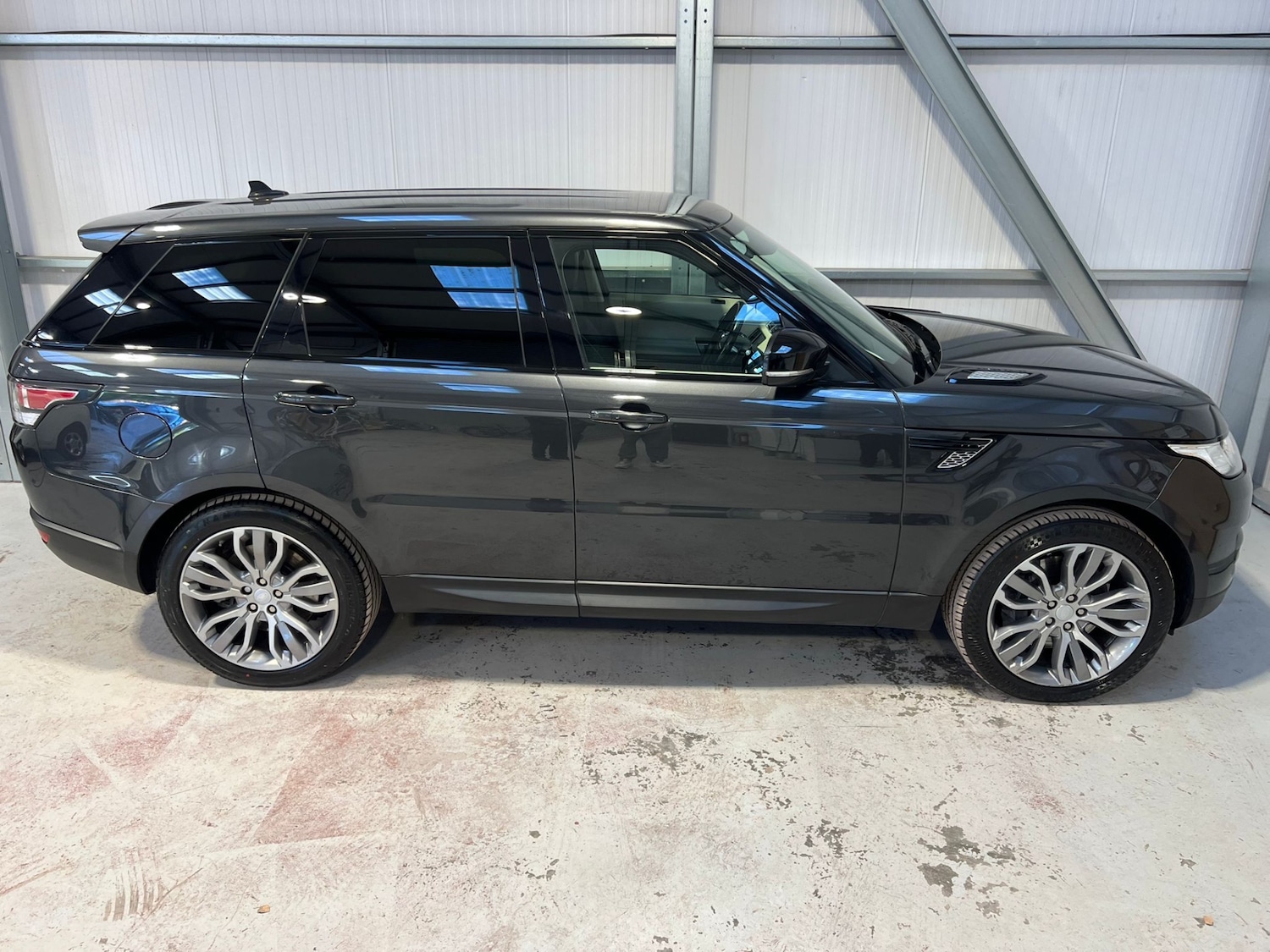 Used Land Rover Range Rover Sport 2016 for sale - 76684469: Photo 30