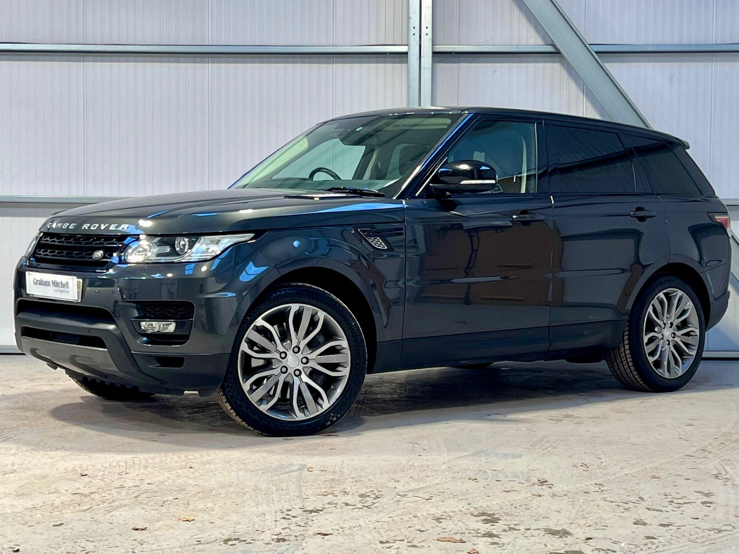 Used Land Rover Range Rover Sport 2016 for sale - 76684469: Photo 9