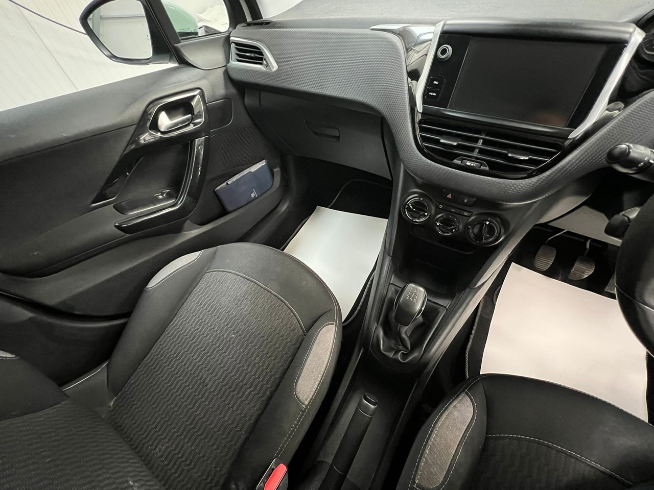 Used Peugeot 208 2016 for sale - 76637662: Photo 14