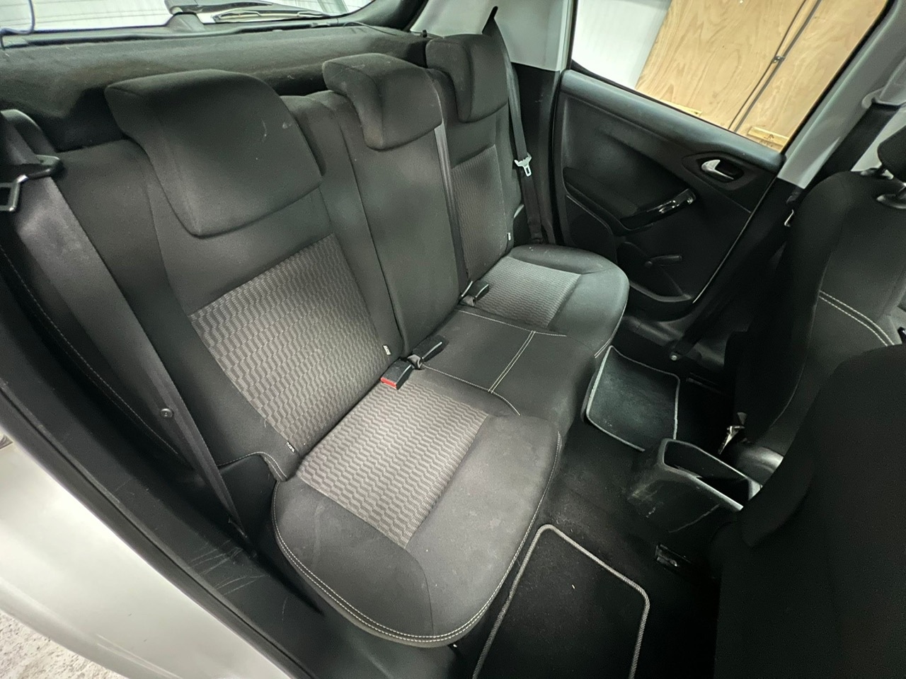 Used Peugeot 208 2016 for sale - 76637662: Photo 24