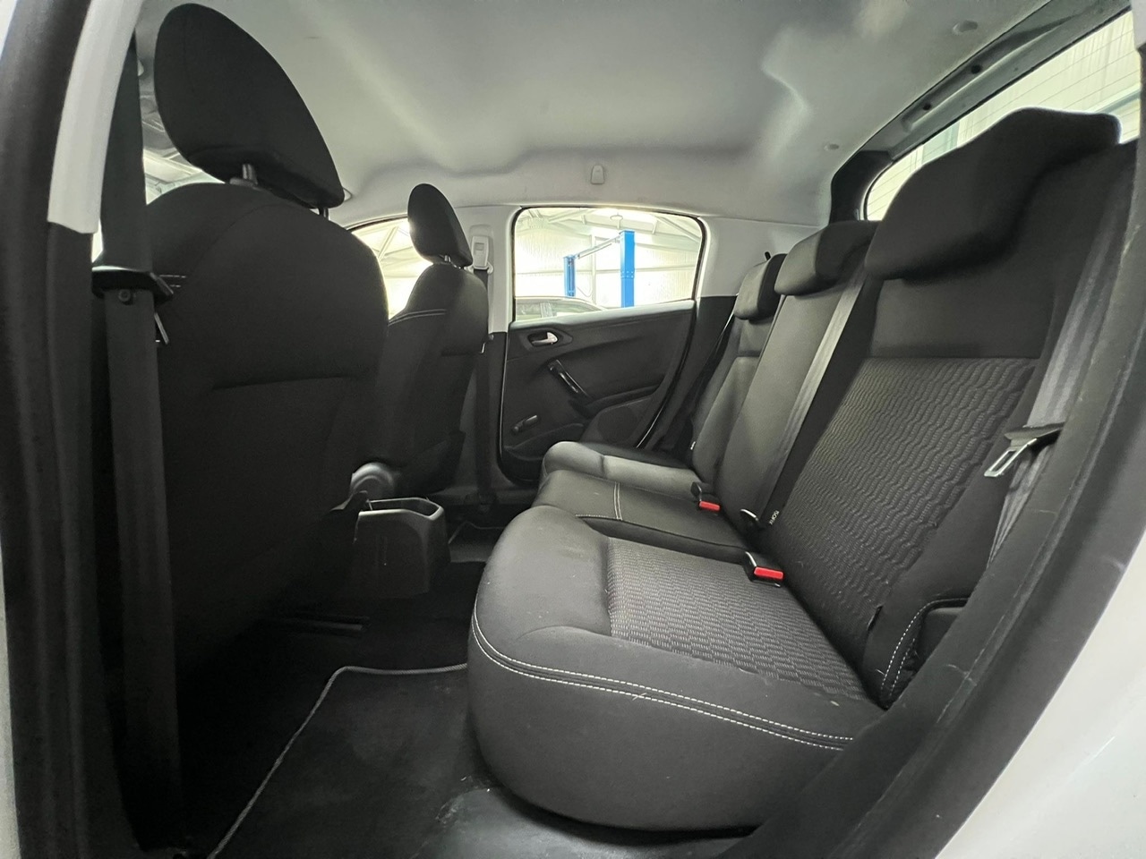 Used Peugeot 208 2016 for sale - 76637662: Photo 29