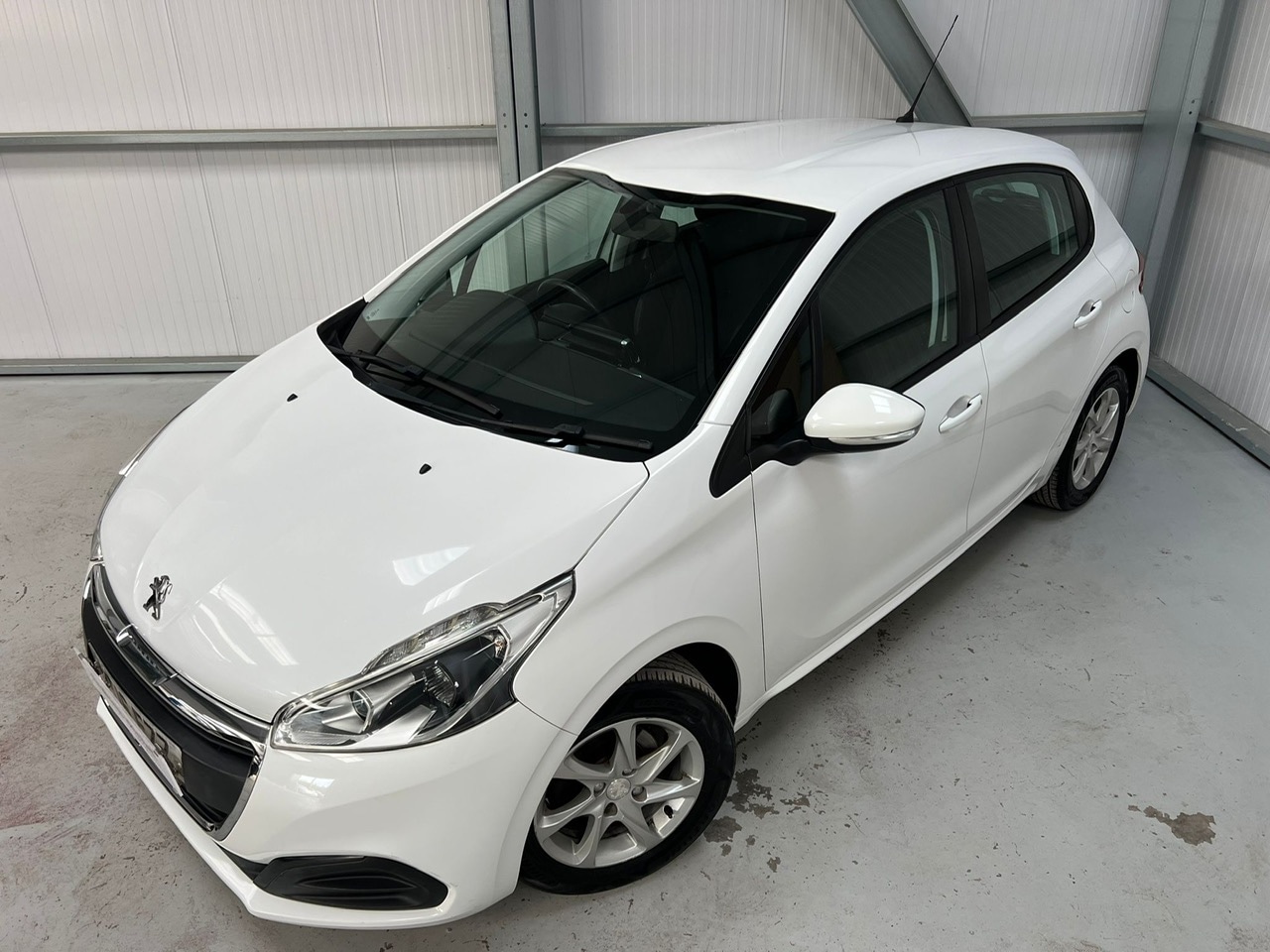 Used Peugeot 208 2016 for sale - 76637662: Photo 34