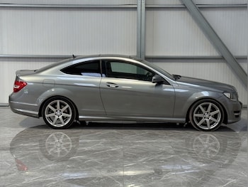 Used Mercedes-Benz C Class 2014 for sale - 78468034: Photo