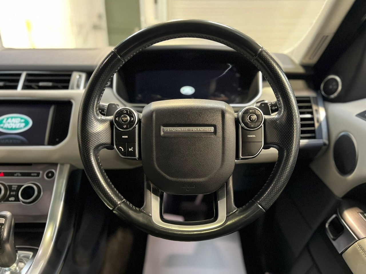 Used Land Rover Range Rover Sport 2014 for sale - 76750185: Photo 14