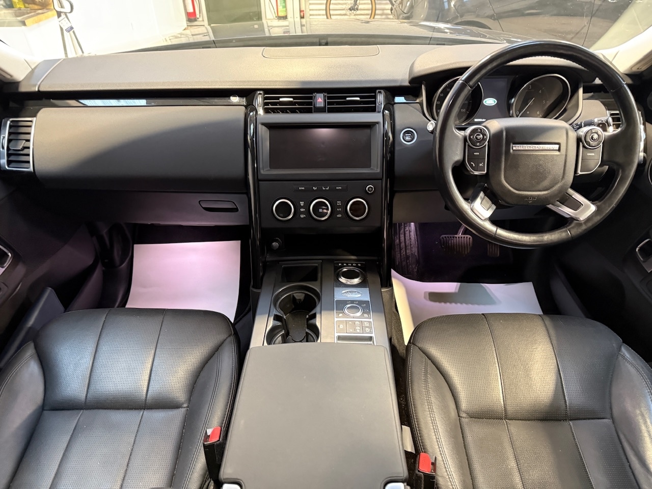 Used Land Rover Discovery 2018 for sale - 77298451: Photo 20