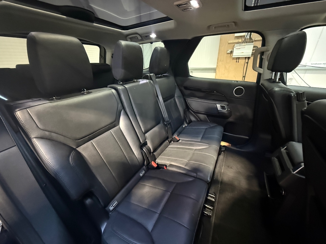 Used Land Rover Discovery 2018 for sale - 77298451: Photo 28