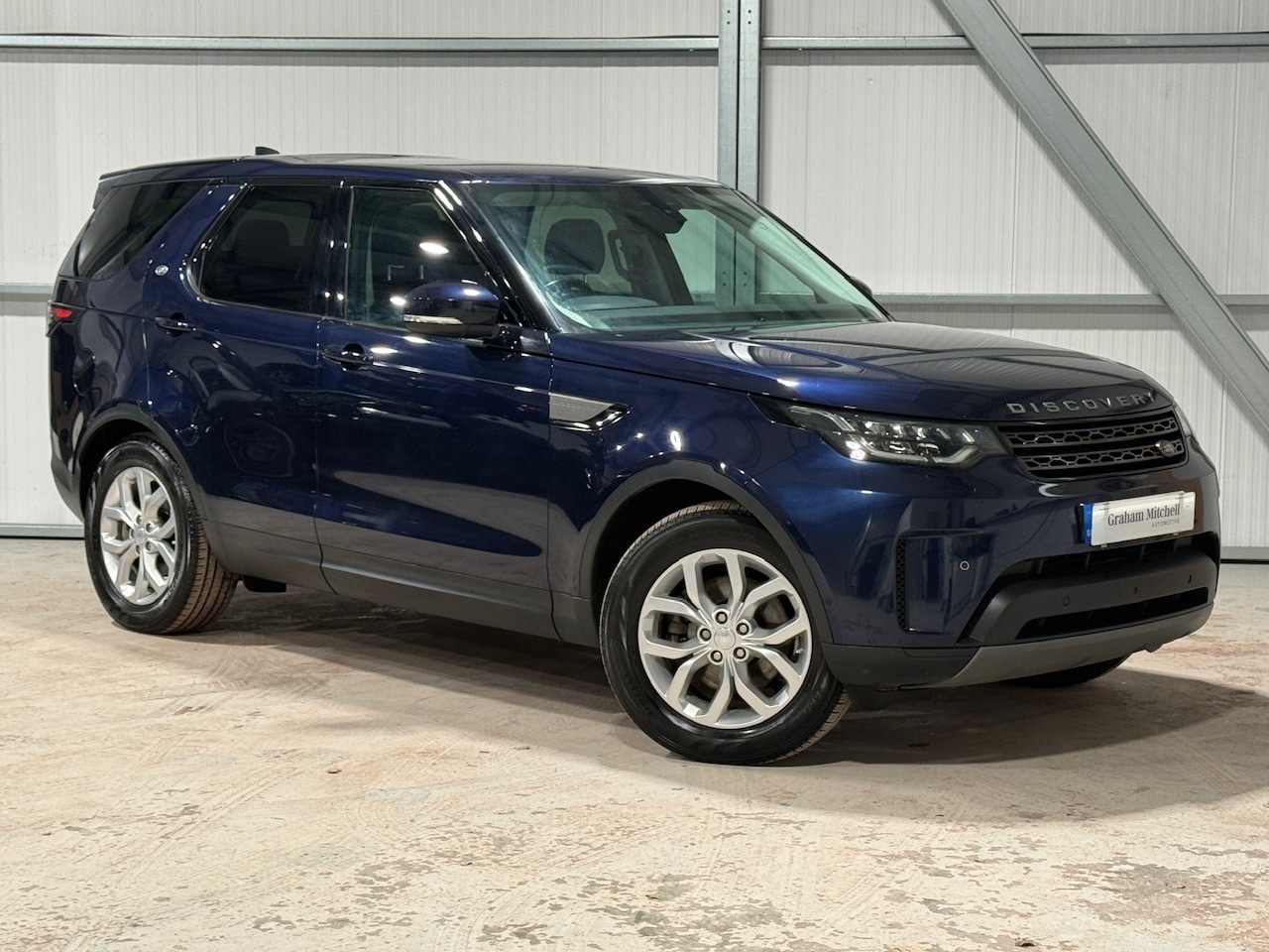 Used Land Rover Discovery 2018 for sale - 77298451: Photo 3