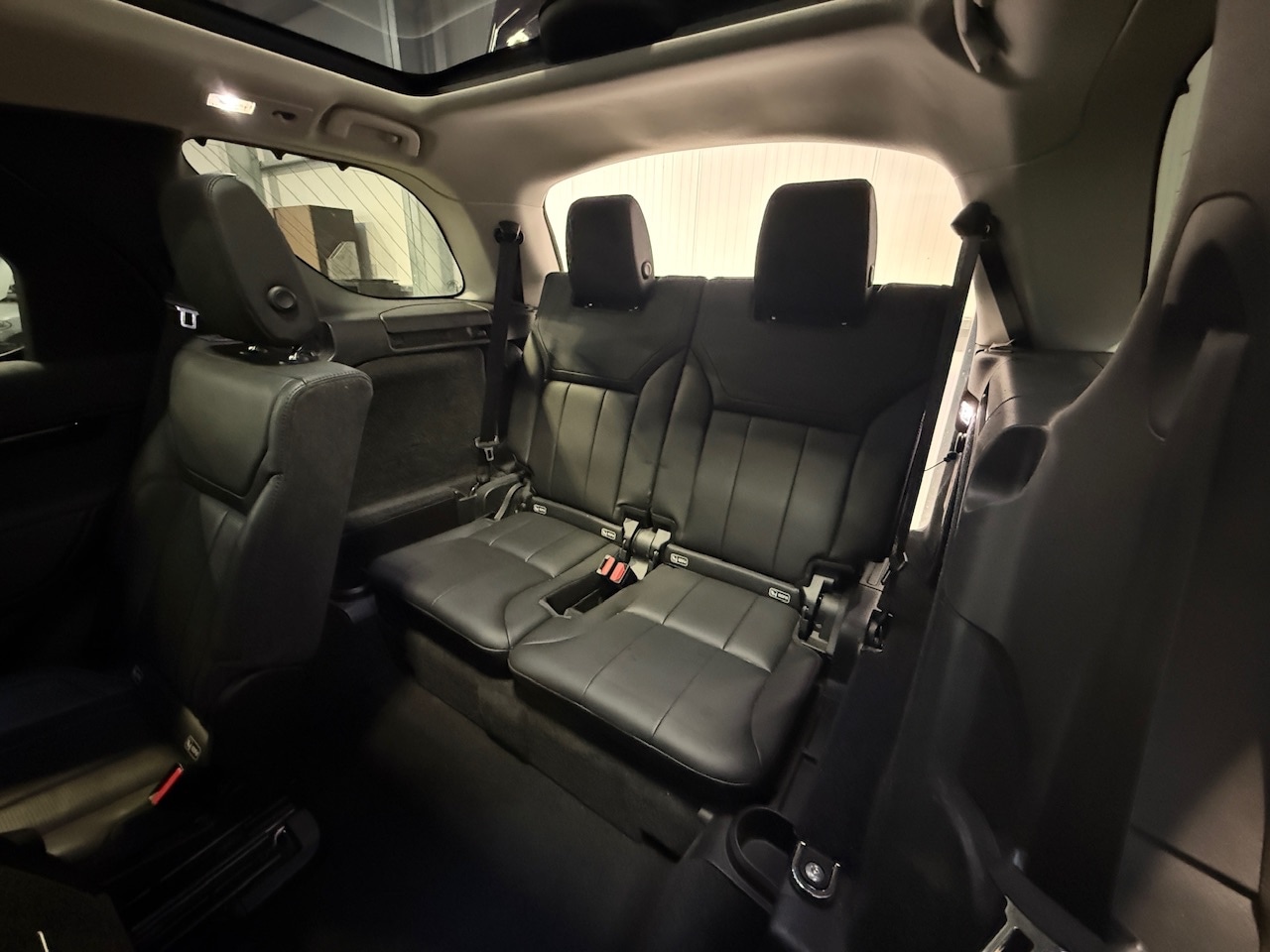 Used Land Rover Discovery 2018 for sale - 77298451: Photo 37