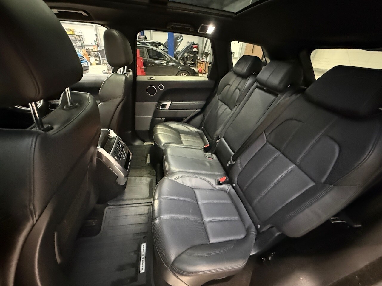 Used Land Rover Range Rover Sport 2017 for sale - 77963219: Photo 35