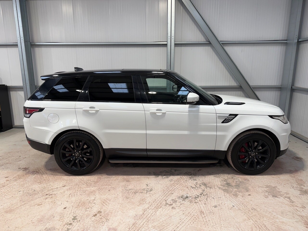 Used Land Rover Range Rover Sport 2017 for sale - 77963219: Photo 48