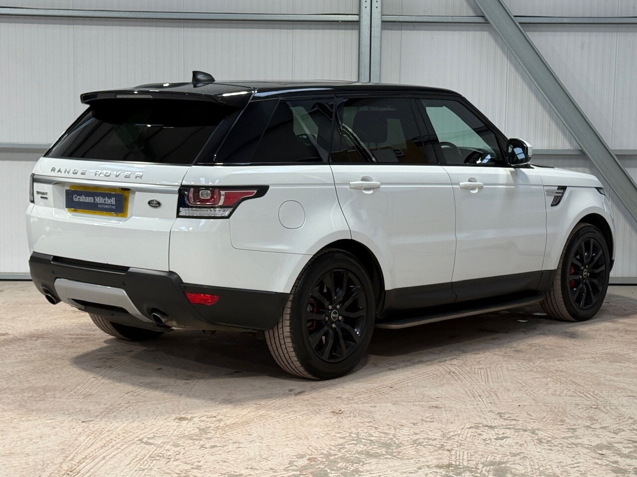 Used Land Rover Range Rover Sport 2017 for sale - 77963219: Photo 5