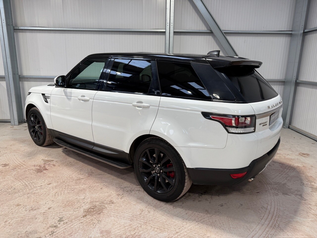 Used Land Rover Range Rover Sport 2017 for sale - 77963219: Photo 54