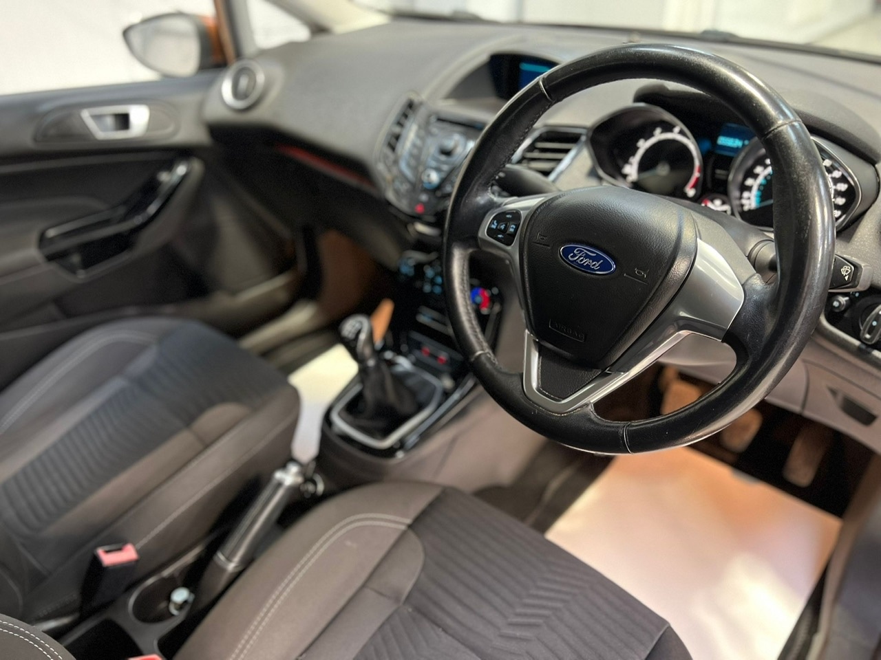 Used Ford Fiesta 2014 for sale - 76640708: Photo 10