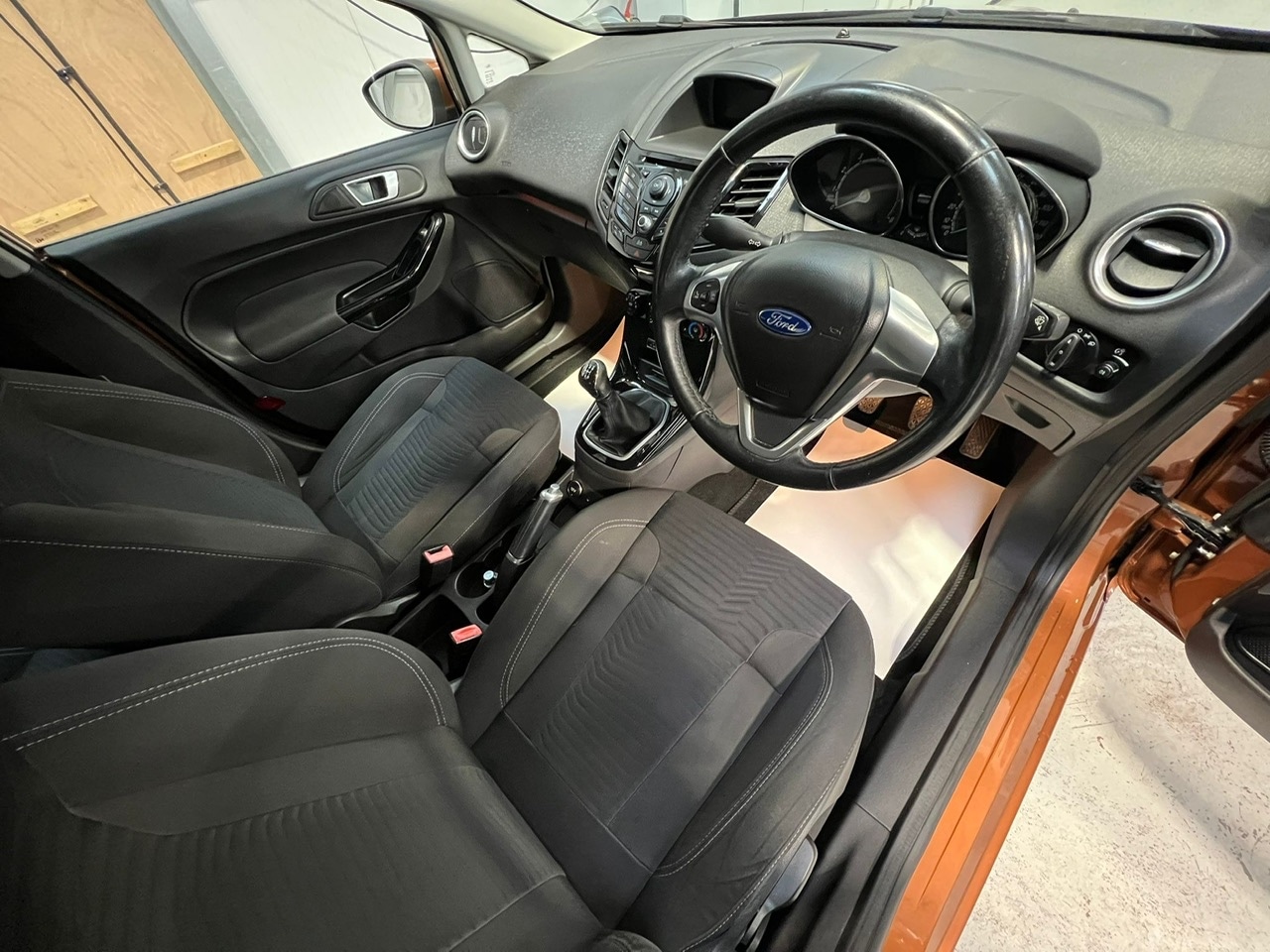 Used Ford Fiesta 2014 for sale - 76640708: Photo 15