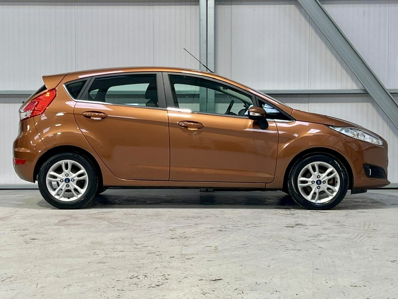 Used Ford Fiesta 2014 for sale - 76640708: Photo 4